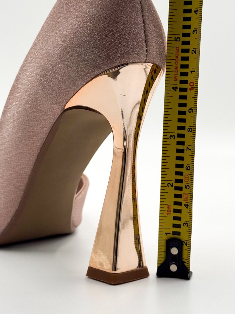 Betsey‎ Johnson Nobble Metallic Pumps Champagne Bow Heels Women’s 8.5 Stiletto - Picture 11 of 13